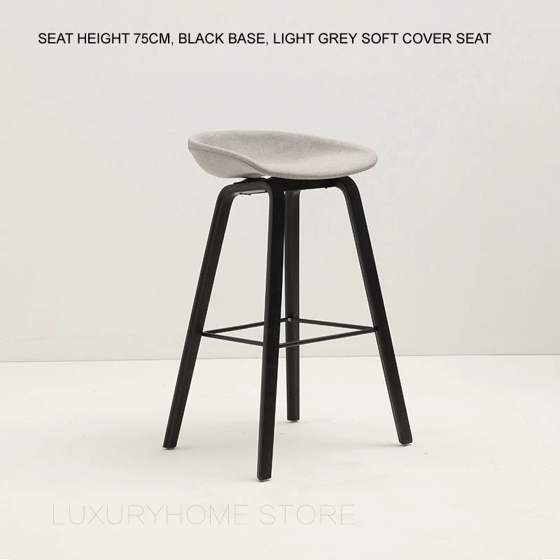 Sally Barstool