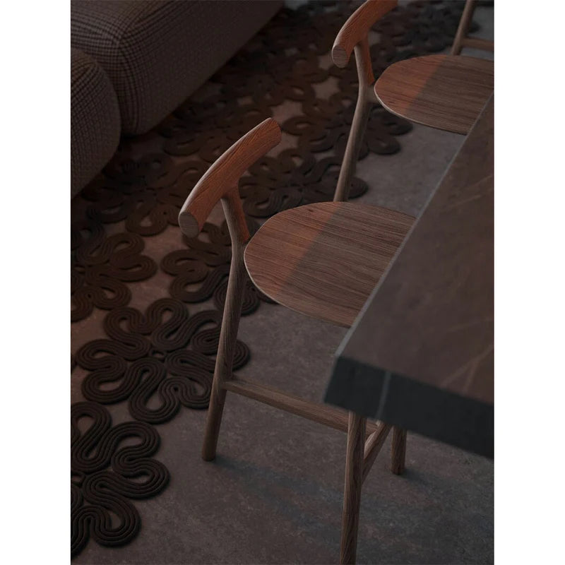 Lola Barstool